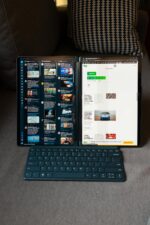 Lenovo Yoga Book 9i 14IAH10 Core Ultra 9 285H 32GB RAM 1TB SSD 14 inch Dual OLED Display AI Laptop - Image 5